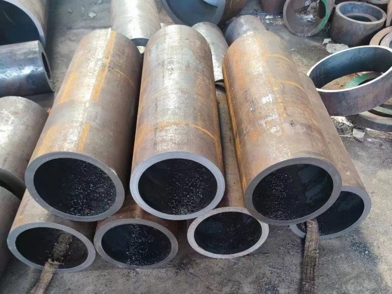 龙陵12Cr1MovG无缝钢管切割